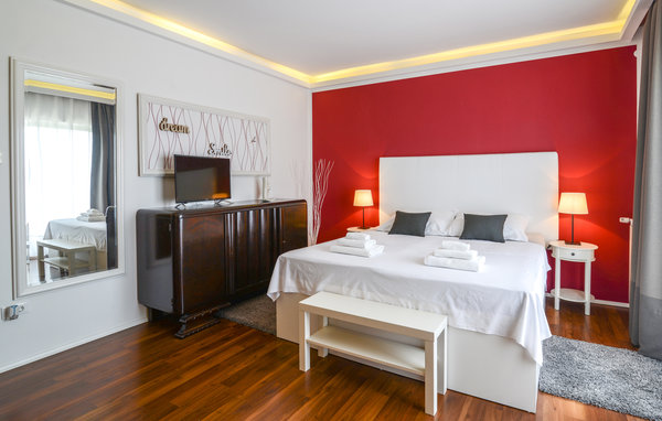 Vakantiehuis - Pula , Kroatië - CIR445 608