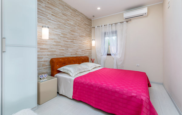 Feriehus - Pula , Kroatia - CIR449 603