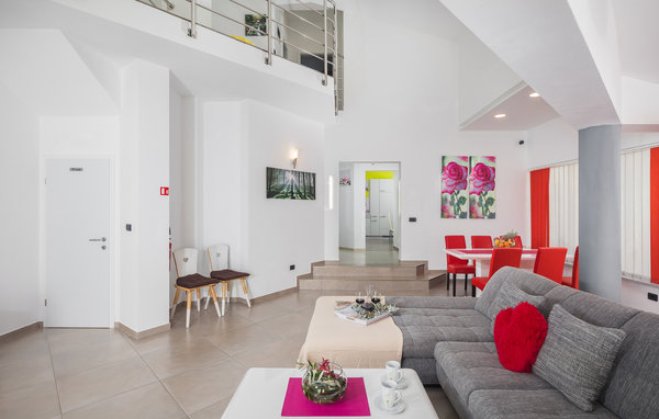 Feriehus - Pula , Kroatia - CIR502 305