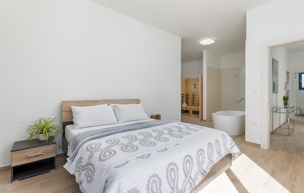 Semesterhus - Pula-Vintijan , Kroatien - CIR523 601