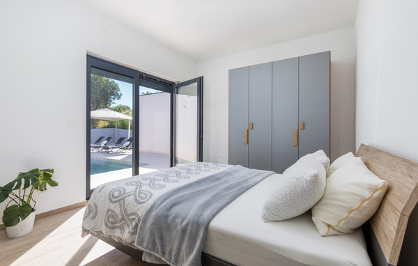 Semesterhus - Pula-Vintijan , Kroatien - CIR523 603