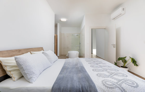 Semesterhus - Pula-Vintijan , Kroatien - CIR523 604