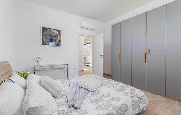 Semesterhus - Pula-Vintijan , Kroatien - CIR523 607