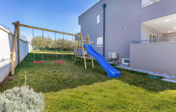Feriehus - Pula , Kroatia - CIR556 103