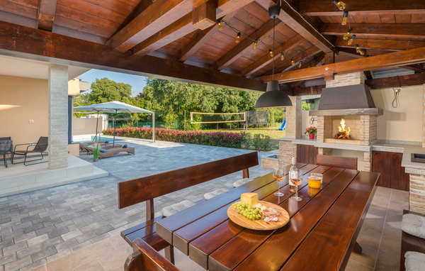 Holiday Home - Pula , Croatia - CIR559 104