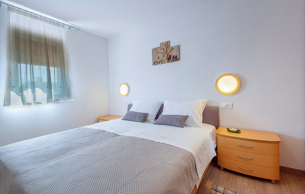 Holiday Home - Pula-Sikici , Croatia - CIR562 602