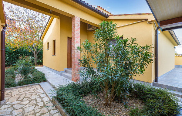 Semesterhus - Pula-Galizana , Kroatien - CIR595 106