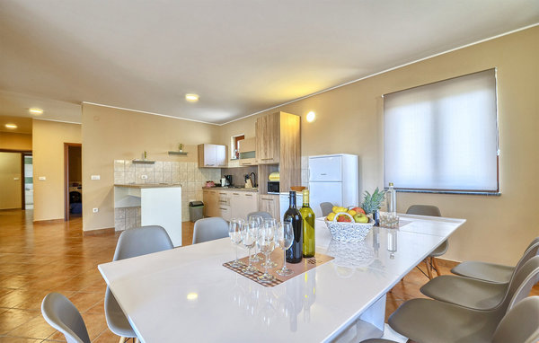 Holiday Home - Pula-Galizana , Croatia - CIR596 6