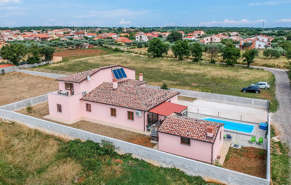 Feriehuse - Pula - Galizana , Kroatien - CIR597 82