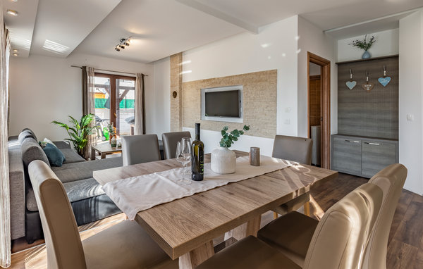 Feriehus - Pula , Kroatia - CIR601 306