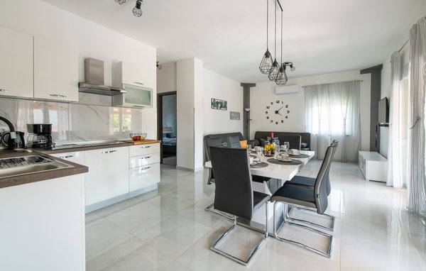 Vakantiehuis - Pula-Loborika , Kroatië - CIR637 5