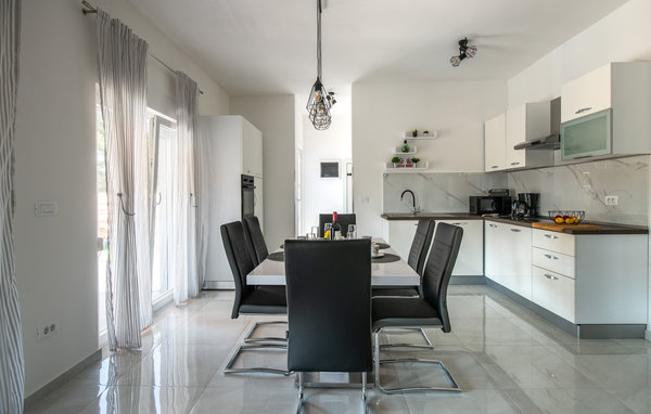 Vakantiehuis - Pula-Loborika , Kroatië - CIR637 401
