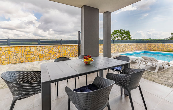 Vakantiehuis - Pula - Sisan , Kroatië - CIR655 101
