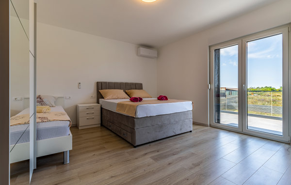 Vakantiehuis - Pula - Sisan , Kroatië - CIR656 601
