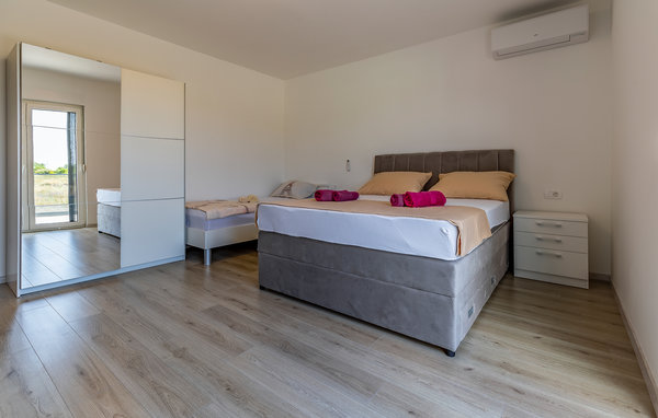 Vakantiehuis - Pula - Sisan , Kroatië - CIR656 602