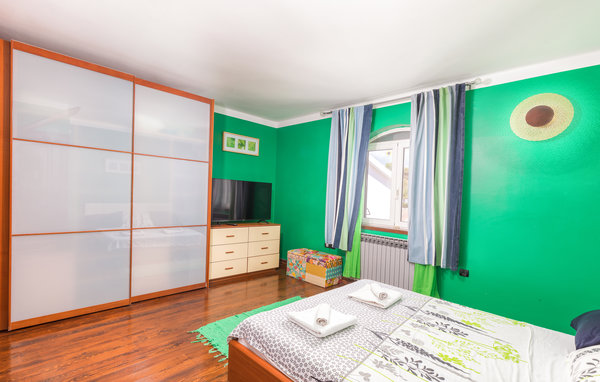 Domy wakacyjne - Pula , Chorwacja - CIR659 606