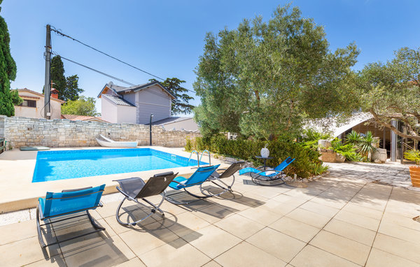 Domy wakacyjne - Pula , Chorwacja - CIR659 9