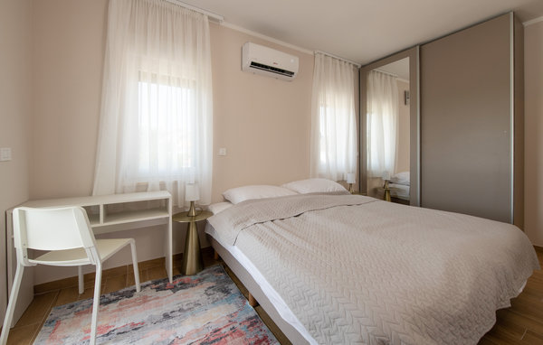 Ferienhaus - Pula , Kroatien - CIR662 601