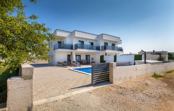 Ferienhaus - Pula , Kroatien - CIR662 81