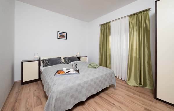 Apartament - Pula , Chorwacja - CIR678 601