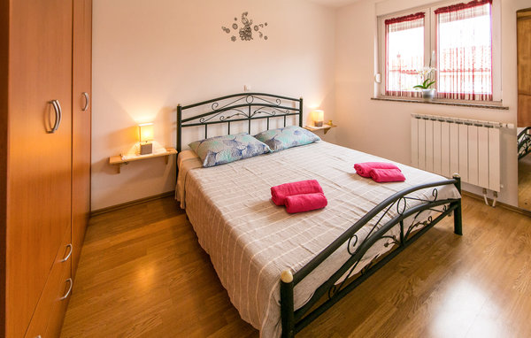 Apartament - Pula , Chorwacja - CIR680 601