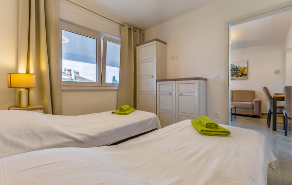 Vakantiehuis - Pula-Vinkuran , Kroatië - CIR688 603