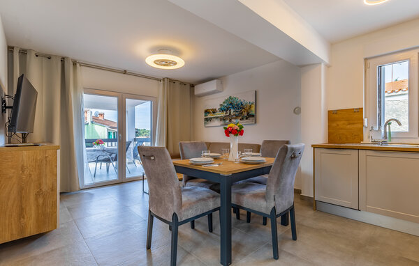 Vakantiehuis - Pula-Vinkuran , Kroatië - CIR688 7