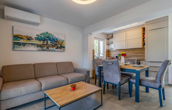 Vakantiehuis - Pula-Vinkuran , Kroatië - CIR688 4