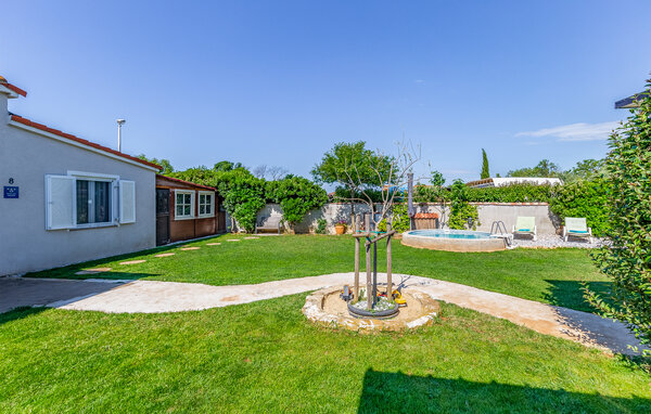 Holiday Home - Sikici-Pula , Croatia - CIR692 104