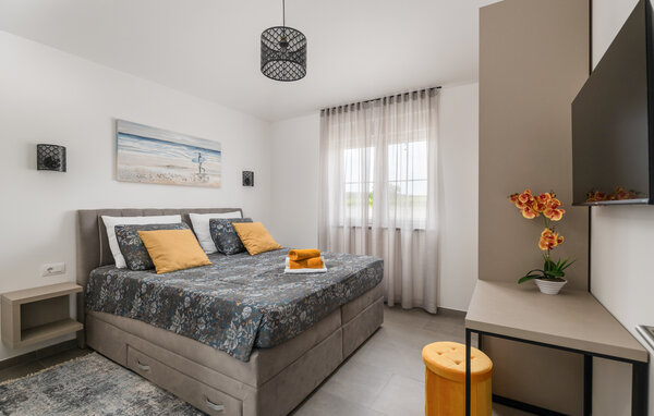 Ferienhaus - Pula - Radeki Polje , Kroatien - CIR697 601