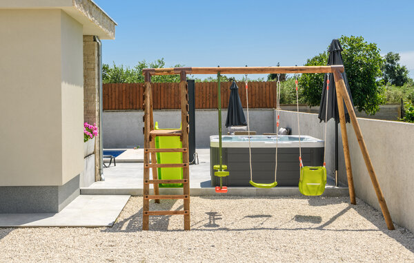 Ferienhaus - Pula - Radeki Polje , Kroatien - CIR697 104