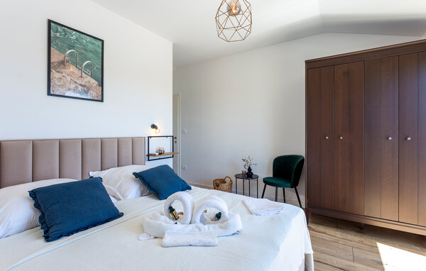Feriehus - Pula - Radeki polje , Kroatia - CIR702 603