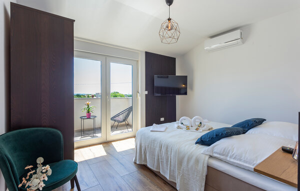 Feriehus - Pula - Radeki polje , Kroatia - CIR702 609