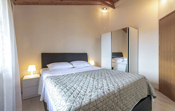 Holiday Home - Pula , Croatia - CIR727 605