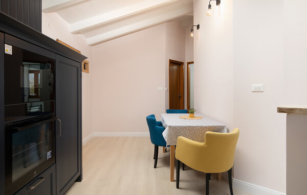 Holiday Home - Pula , Croatia - CIR727 403