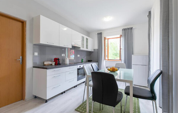 Holiday Home - Pula , Croatia - CIR727 404