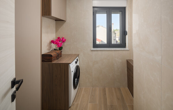 Ferienhaus - Pula , Kroatien - CIR736 707