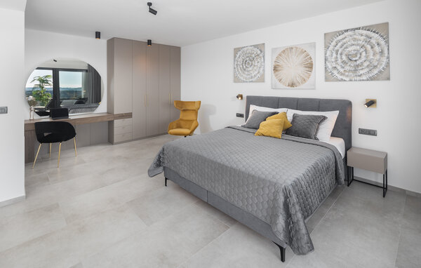Ferienhaus - Pula , Kroatien - CIR736 601