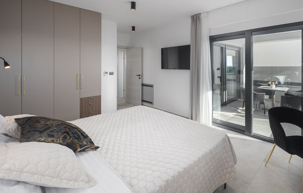 Ferienhaus - Pula , Kroatien - CIR736 604