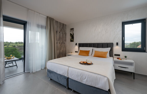 Feriehuse - Pula-Stinjan , Kroatien - CIR738 604