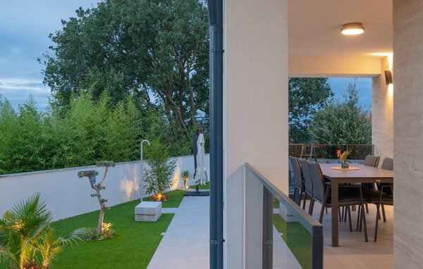 Feriehuse - Pula-Stinjan , Kroatien - CIR738 101