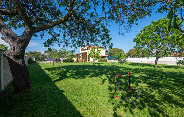 Holiday Home - Pula , Croatia - CIR744 803