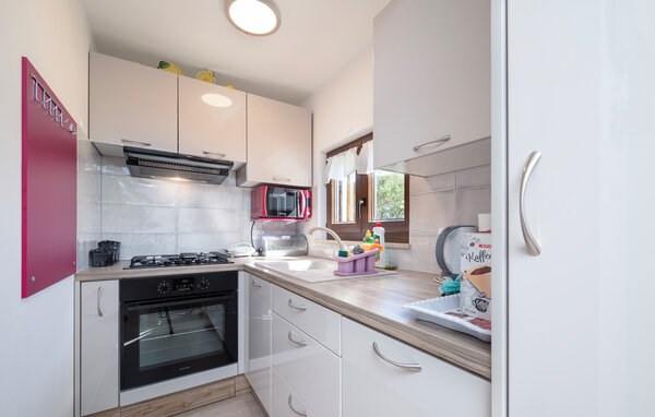 Holiday Home - Pula , Croatia - CIR744 401