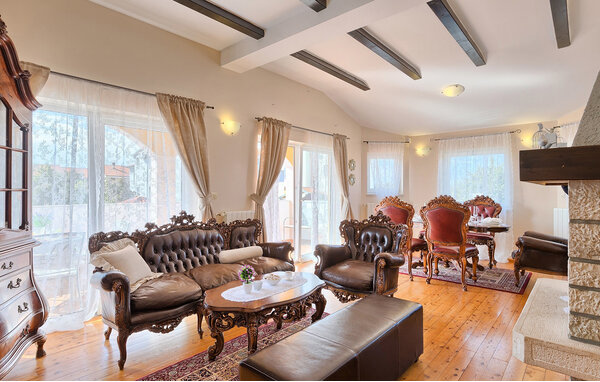 Apartment - Pula-Stinjan , Croatia - CIR752 304