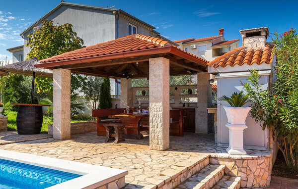 Apartment - Pula-Stinjan , Croatia - CIR752 11