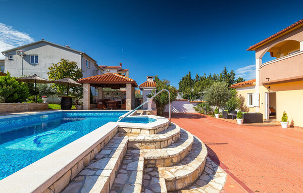 Apartment - Pula-Stinjan , Croatia - CIR752 15