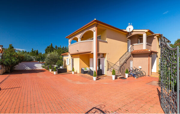 Apartment - Pula-Stinjan , Croatia - CIR754 81