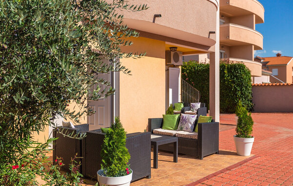 Apartment - Pula-Stinjan , Croatia - CIR754 102