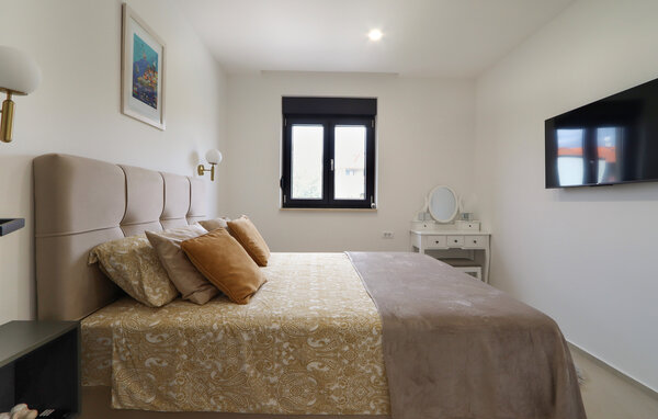 Vakantiehuis - Pula-Galizana , Kroatië - CIR764 602