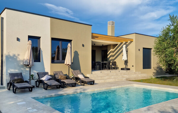 Semesterhus - Pula-Galizana , Kroatien - CIR764 1